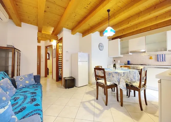 Apartamento Lungomare - Free Wifi & Spiaggia A 100 M Grado