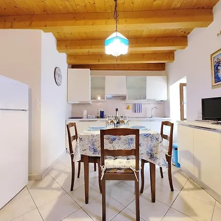 Lungomare - Free Wifi & Spiaggia A 100 M Apartment